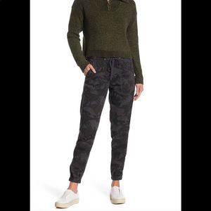 👖 Supplies by UNION BAY Camo Jogger Pant. Sz.16 NWT 🎉